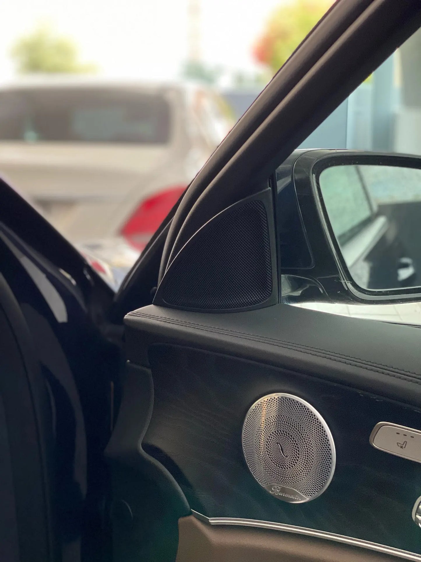 2x Garnitures / Inserts Burmester pour hauts parleurs Mercedes Classe C W205, E W213 et GLC (15-19)