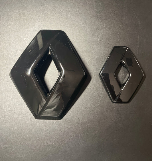 Logo Renault Megane 3, Captur et Clio noir brillant (13-18)