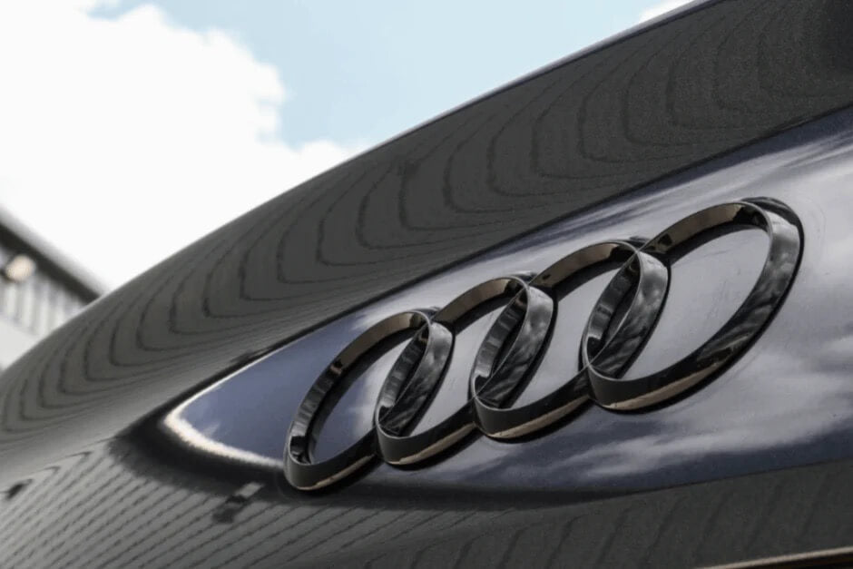 Logo de coffre noir brillant Audi : 175, 192, 200, 216 et 230mm