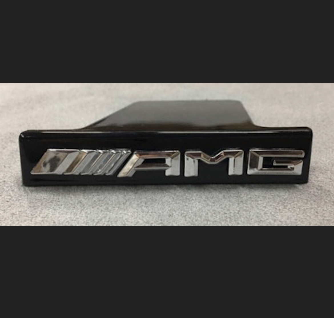 Logo de calandre Mercedes AMG pour calandre Panamericana - Chrome