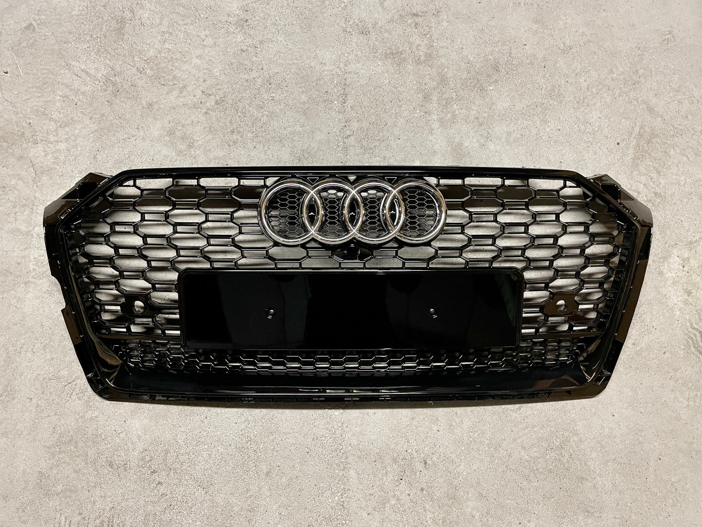 Calandre Noir brillant Audi A5 B9 (16-19) Look RS5