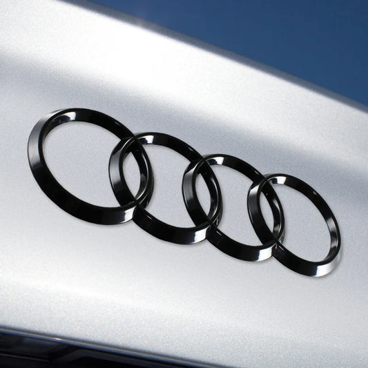 Logo de coffre noir brillant Audi : 175, 192, 200, 216 et 230mm