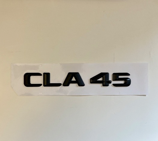 Logo Mercedes CLA 45 Noir mat