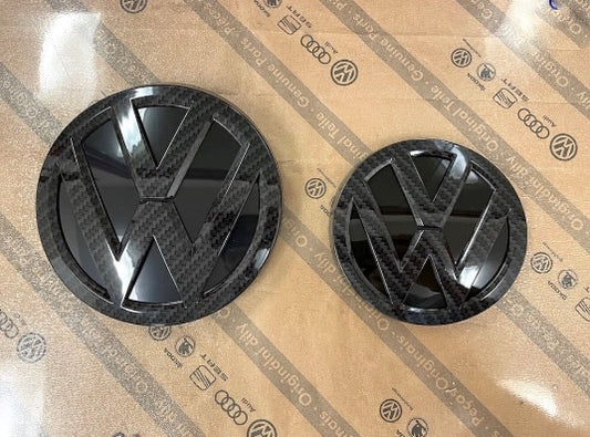 2x Logos Volkswagen Golf VII 7.5 Facelift Carbone 17+